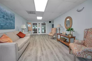 10539 Tahitian Ln, Largo, FL 33773 - Photo 39