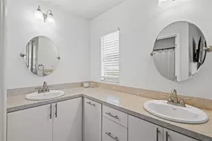 12714 Trowbridge Ln, Tampa, FL 33624 - Photo 13