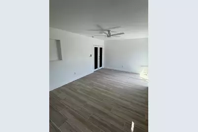 8201 Riverside Drive NE, Saint Petersburg, FL 33702 - Photo 23