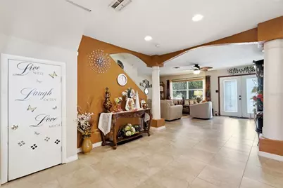 701 58th Avenue S, Saint Petersburg, FL 33705 - Photo 17