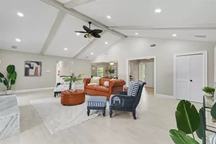 475 Holly Hill Rd, Oldsmar, FL 34677 - Photo 9