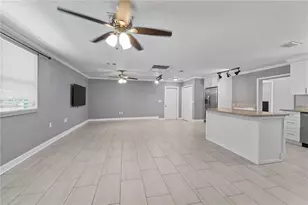 6290 Piedmont Dr, Spring Hill, FL 34606 - Photo 5