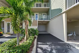 3266 Mangrove Point Dr, Ruskin, FL 33570 - Photo 9