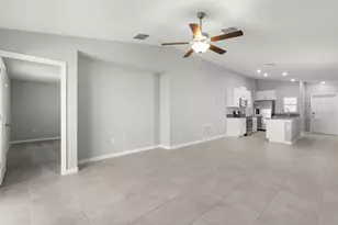 7110 Amelia Cove Ct, Sun City Center, FL 33573 - Photo 7