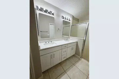 1546 Conway Court, The Villages, FL 32162 - Photo 13