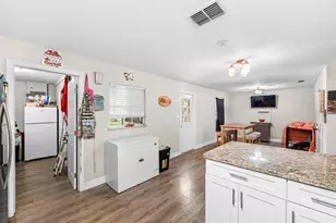 4710 Joyce Dr, Lakeland, FL 33805 - Photo 13