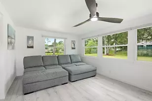 601 Shore Dr E, Oldsmar, FL 34677 - Photo 13