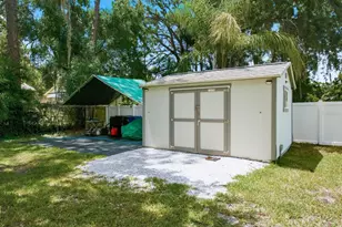 601 Shore Dr E, Oldsmar, FL 34677 - Photo 31