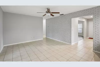 3718 Sand Pebble Drive, Valrico, FL 33596 - Photo 7