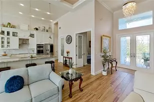 838 SW Kings Bay Dr, Crystal River, FL 34429 - Photo 15
