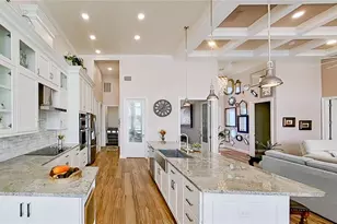838 SW Kings Bay Dr, Crystal River, FL 34429 - Photo 25