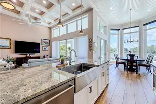 838 SW Kings Bay Dr, Crystal River, FL 34429 - Photo 19
