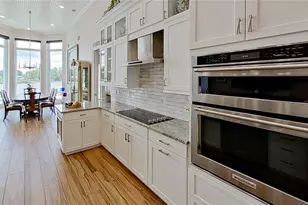 838 SW Kings Bay Dr, Crystal River, FL 34429 - Photo 23