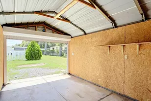 39032 Ola Ave, Zephyrhills, FL 33542 - Photo 27