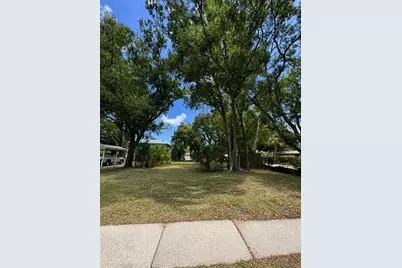 2751 3rd Avenue S, Saint Petersburg, FL 33712 - Photo 3
