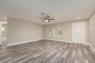 11883 108th Ave, Largo, FL 33778 - Photo 11
