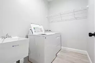 4102 N 29th St, Tampa, FL 33610 - Photo 23
