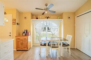 7212 Pebble Pass Loop, Lakeland, FL 33810 - Photo 5