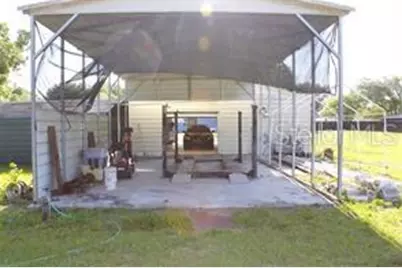 8047 Cindy Drive, Zephyrhills, FL 33540 - Photo 25