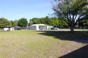 8047 Cindy Dr, Zephyrhills, FL 33540 - Photo 23