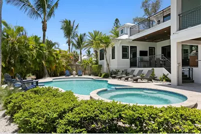 220 N Harbor Drive, Holmes Beach, FL 34217 - Photo 49