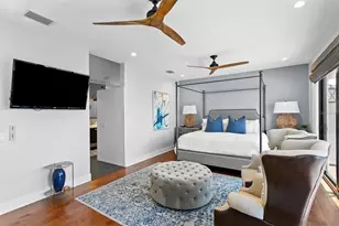 220 N Harbor Dr, Holmes Beach, FL 34217 - Photo 31