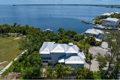 220 N Harbor Drive, Bradenton Beach, FL 34217 - Photo 79