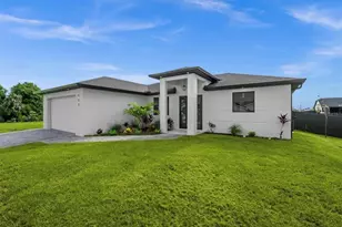 409 NW 25th Pl, Cape Coral, FL 33993 - Photo 35