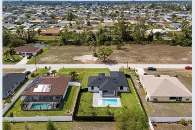 409 NW 25th Place, Cape Coral, FL 33993 - Photo 7