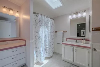 37716 Newport Drive, Zephyrhills, FL 33542 - Photo 23
