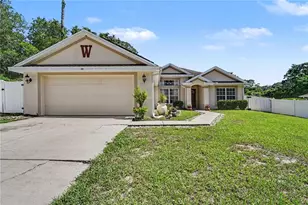 35 Plantation Rd, Debary, FL 32713 - Photo 1