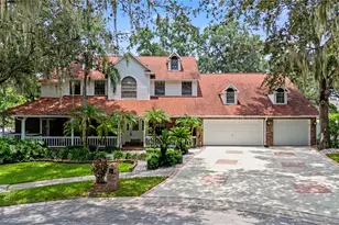 2004 Oakwood Knoll Ct, Valrico, FL 33596 - Photo 1