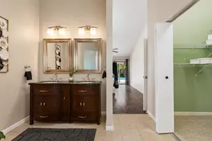785 Centerwood Dr, Tarpon Springs, FL 34688 - Photo 25