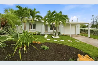 15814 3rd Street E, Redington Beach, FL 33708 - Photo 3