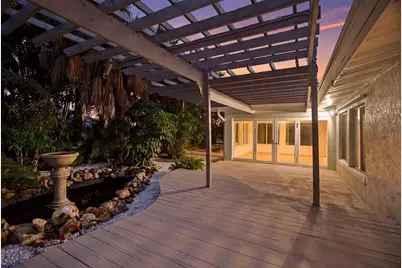 15814 3rd Street E, Redington Beach, FL 33708 - Photo 15