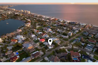 15814 3rd Street E, Redington Beach, FL 33708 - Photo 27
