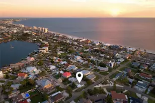 15814 3rd St E, Redington Beach, FL 33708 - Photo 27