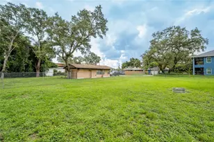 12055 Murray Ave, Largo, FL 33778 - Photo 13