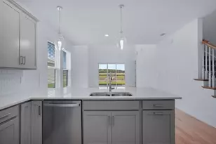 735 Steel Dr, Apollo Beach, FL 33572 - Photo 7