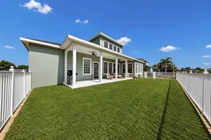 5709 Sea Trout Pl, Apollo Beach, FL 33572 - Photo 9