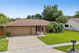 450 Cypress Creek Cir, Oldsmar, FL 34677 - Photo 49