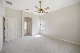 794 Wolf Creek St, Clermont, FL 34711 - Photo 5