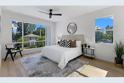 668 Newton Avenue S, Saint Petersburg, FL 33701 - Photo 17
