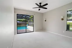 15908 Hampton Village Dr, Tampa, FL 33618 - Photo 29