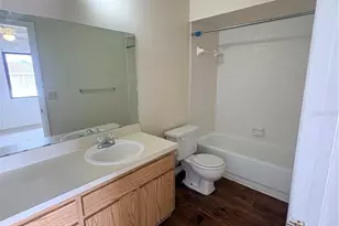 7907 Tangerine Dr, Tampa, FL 33637 - Photo 9