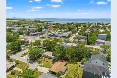 4635 W Bay Villa Avenue, Tampa, FL 33611 - Photo 13
