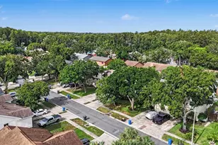 16824 Stanza Ct, Tampa, FL 33624 - Photo 33