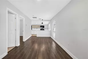 14352 Lawrence St, Dade City, FL 33523 - Photo 5