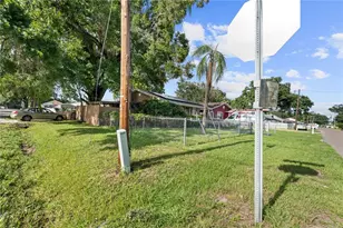 2615 W Comanche Ave, Tampa, FL 33614 - Photo 15