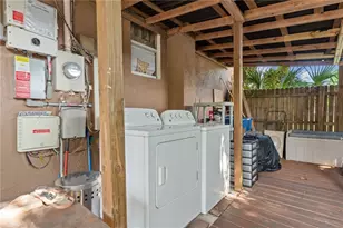 2615 W Comanche Ave, Tampa, FL 33614 - Photo 7